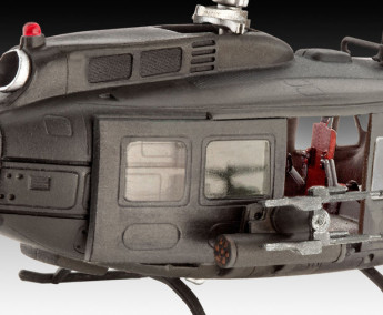 1:100 Bell UH-1H Gunship