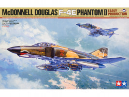 1:32 McDonnell Douglas F-4E Phantom II (Early Production)