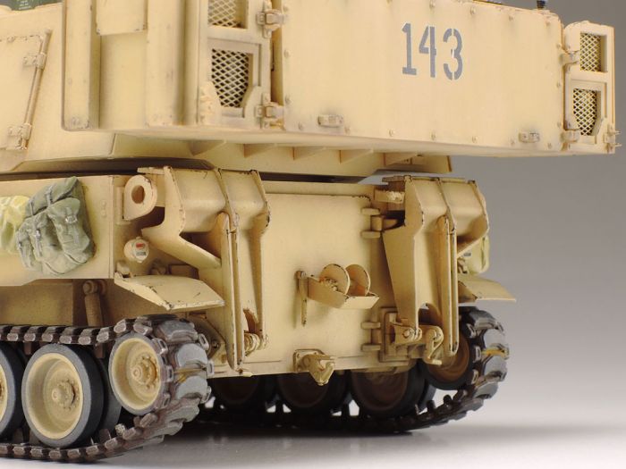 Tamiya 1:35 U.S. Self-Propelled Howitzer M109A6 Paladin