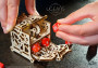 Dřevěné 3D mechanické puzzle – Dice Keeper