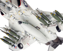 1:32 McDonnell Douglas F-4J Phantom II, Marines