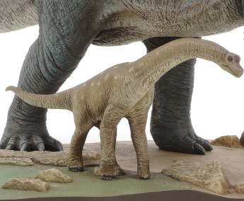 1:35 Brachiosaurus Diorama Set