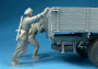 1:35 GAZ-AAA Mod. 1943 Cargo Truck w/ Figures