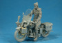 1:35 U.S. Military Policeman w/ Motorcycle