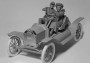 1:24 Model T 1913 Speedster w/ American Drivers