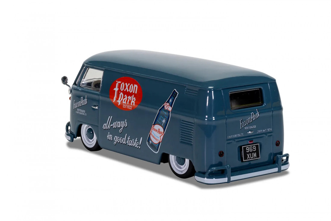 【メーカー公式ショップ】 Corgi VA14503 Park Foxon Van, Panel (T1) 2 Type Volkswagen 1:43 ミニカー