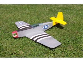 North American P-51D Mustang EPA (bílá verze)