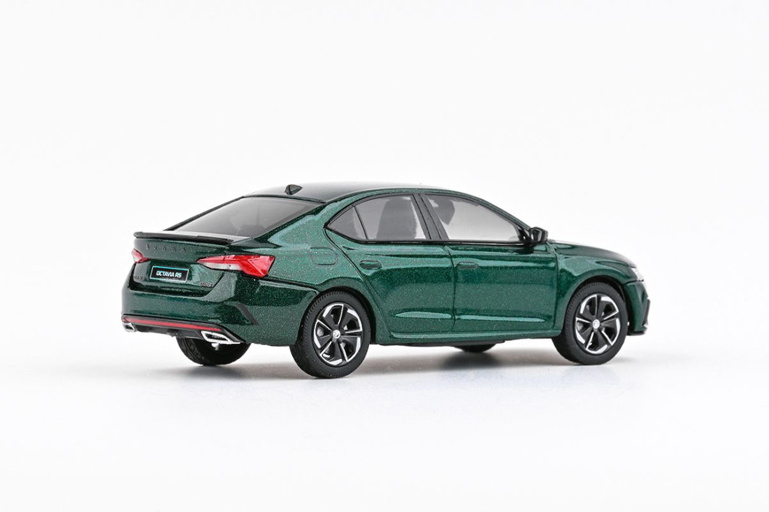 Abrex modellautó, Skoda Octavia IV Combi RS (2020), 1:43, Metálfehér