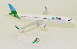 1:200 Airbus A321-211(WL), LEVEL (Snap-Fit)