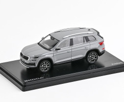 1:43 Škoda Kodiaq FL (2021) – šedá Steel