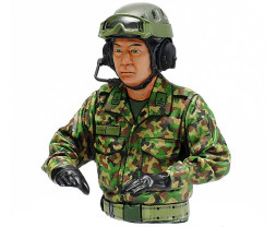 1:16 JGSDF Tank Crew