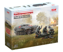 1:35 Sd.Kfz.251/8 Ausf.A German Ambulance w/ Personnel