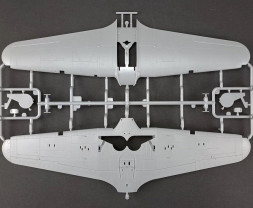 1:48 Hawker Hurricane Mk.IIb Trop
