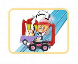 Carrera 1. First – Bluey racetrack, length 2.9 m