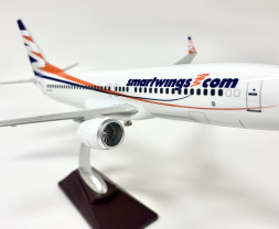 1:100 Boeing 737 MAX8, SmartWings, 2000s Colors
