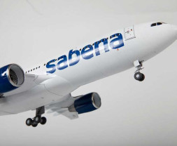 1:144 Airbus A330-200 