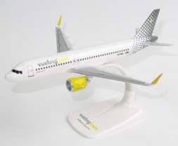 1:200 Airbus A320-271N Vueling ″2004s″ Colors (Snap-Fit)