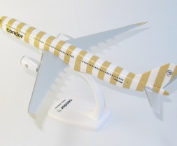 1:200 Airbus A330-941 Condor ″Condor Beach″ Colors (Snap-Fit)
