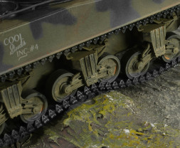 1:32 M4A3(76)W Sherman, Germany, 1945