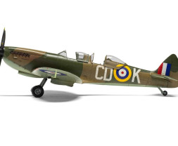 1:48 Supermarine Spitfire Tr.9