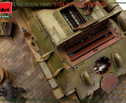 1:35 Dresden 1945: T-34/85 Field Repair (Big Set)