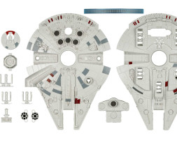 1:164 Millennium Falcon (Build & Play)