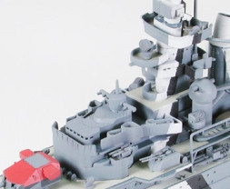 1:700 Prinz Eugen German Heavy Cruiser (Water Line Series)
