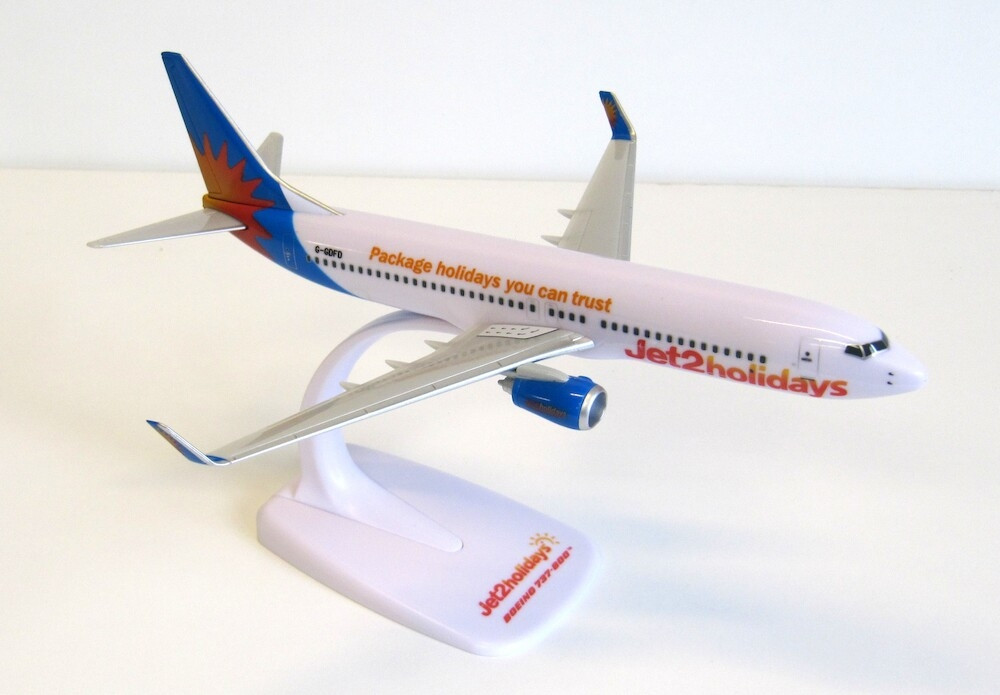 View Product - 1:200 Boeing B737-8K5(WL) Jet2 (Snap-Fit)