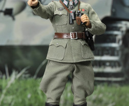 1:12 Otto Carius WWII German Panzer Commander