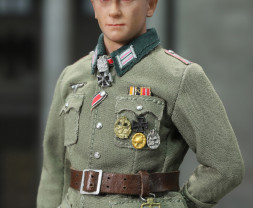 1:12 Otto Carius WWII German Panzer Commander