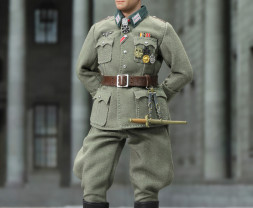 1:12 Otto Carius WWII German Panzer Commander
