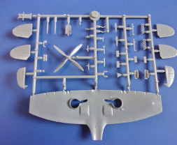 1:72 Supermarine Spitfire Mk.IX UTI