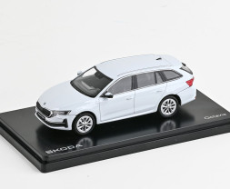 1:43 Škoda Octavia IV FL Combi (2024) - White Moon Metallic