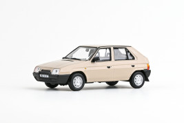 1:43 Skoda Favorit 136L (1988) – beige
