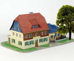 1:100 Hospitality at Lípa and long-distance bus Karosa LC 735 (cutout)