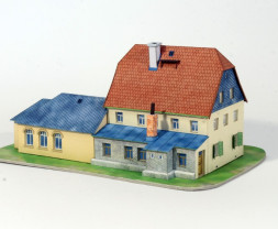 1:100 Hospitality at Lípa and long-distance bus Karosa LC 735 (cutout)