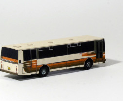 1:100 Hospitality at Lípa and long-distance bus Karosa LC 735 (cutout)