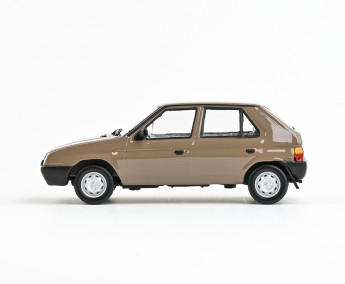 1:43 Skoda Favorit 136L (1988) - Brown Stone