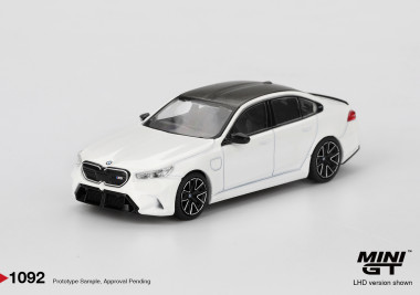 1:64 BMW M5 Alpine White