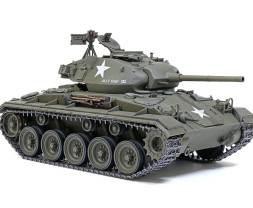 1:35 US Light Tank M24 Chaffe European Theater