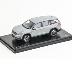 1:43 Škoda Kodiaq II (2023) - Gray Steel