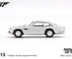 1:64 ASTON MARTIN DB5 Skyfall 2012 (Japan version) blistr