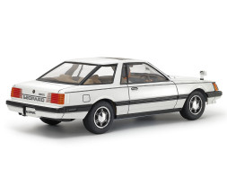 1:24 Nissam Leopard 2-Door Hardtop 280X SF-L (Limited Edition)
