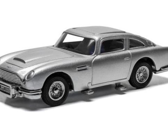 1:43 James Bond Aston Martin DB5 Classic Collection